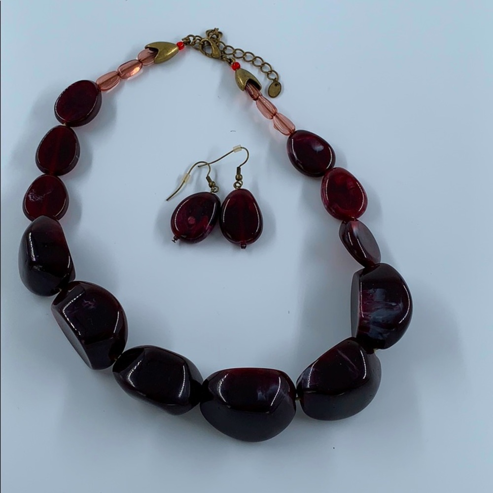 Purple stone necklace and earrings set